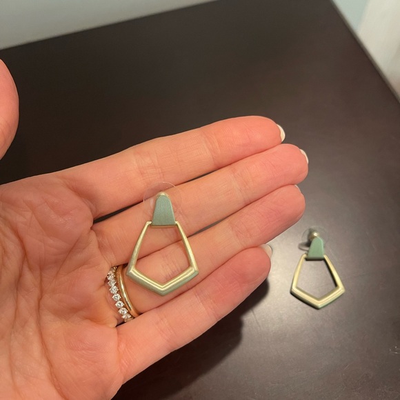 Kendra Scott Paxton Hoop Gold Earrings - Picture 2 of 4